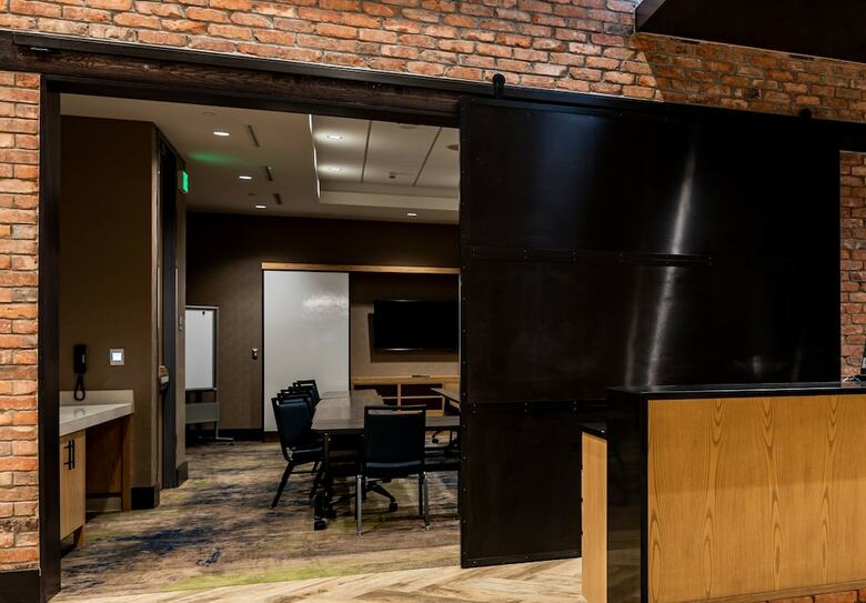 Hotel Hyatt House Nashville Downtown Sobro