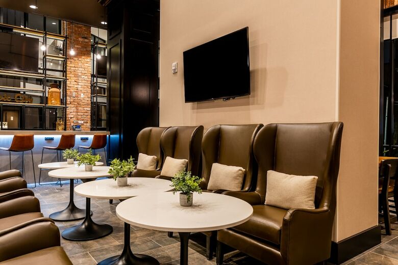 Hotel Hyatt House Nashville Downtown Sobro