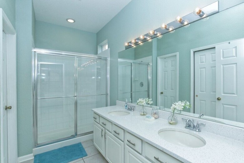 Deluxe Spacious Resort Home Close To Disney