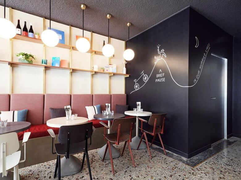 Hotel French Theory