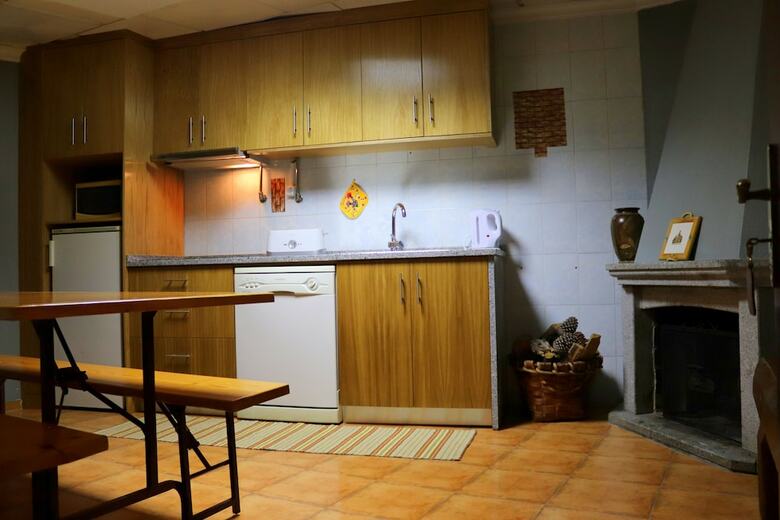 Apartamentos Alojamentos Estrela Peles