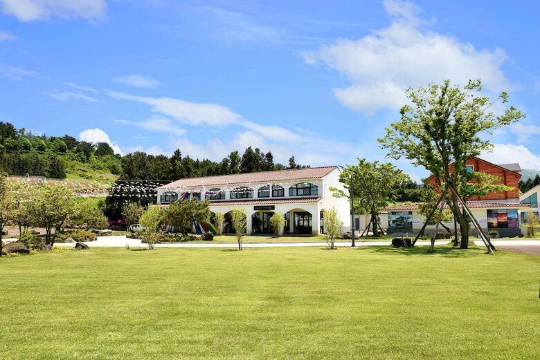 Nokume Camp Pension