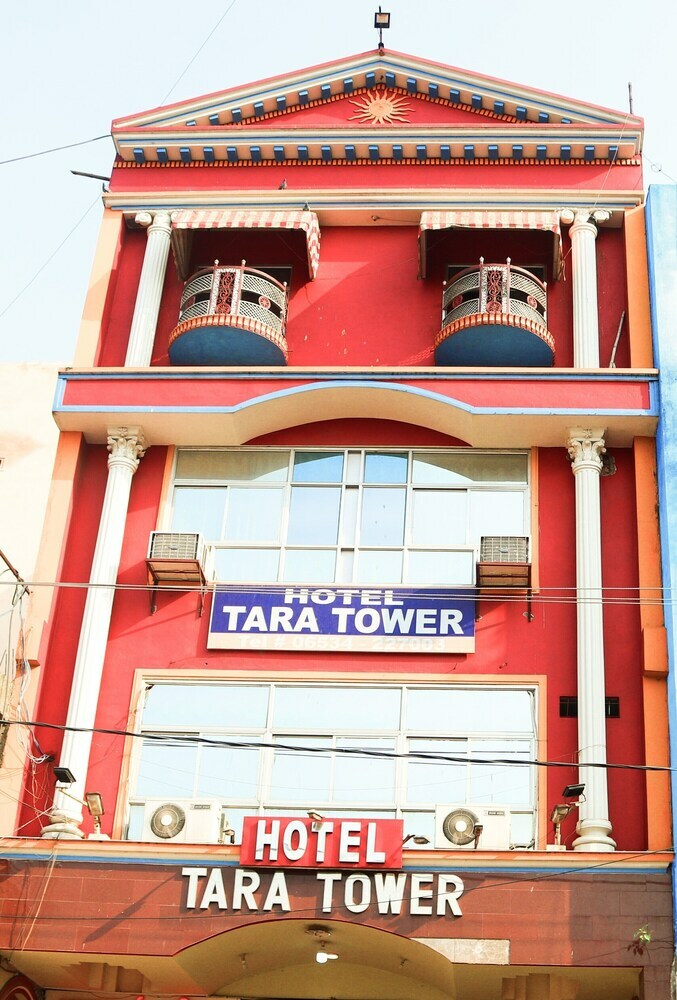 Hotel Tara Tower