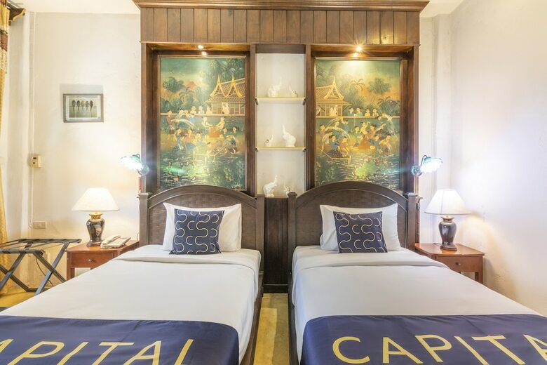 Hotel Capital O 707 Cheva Gallery