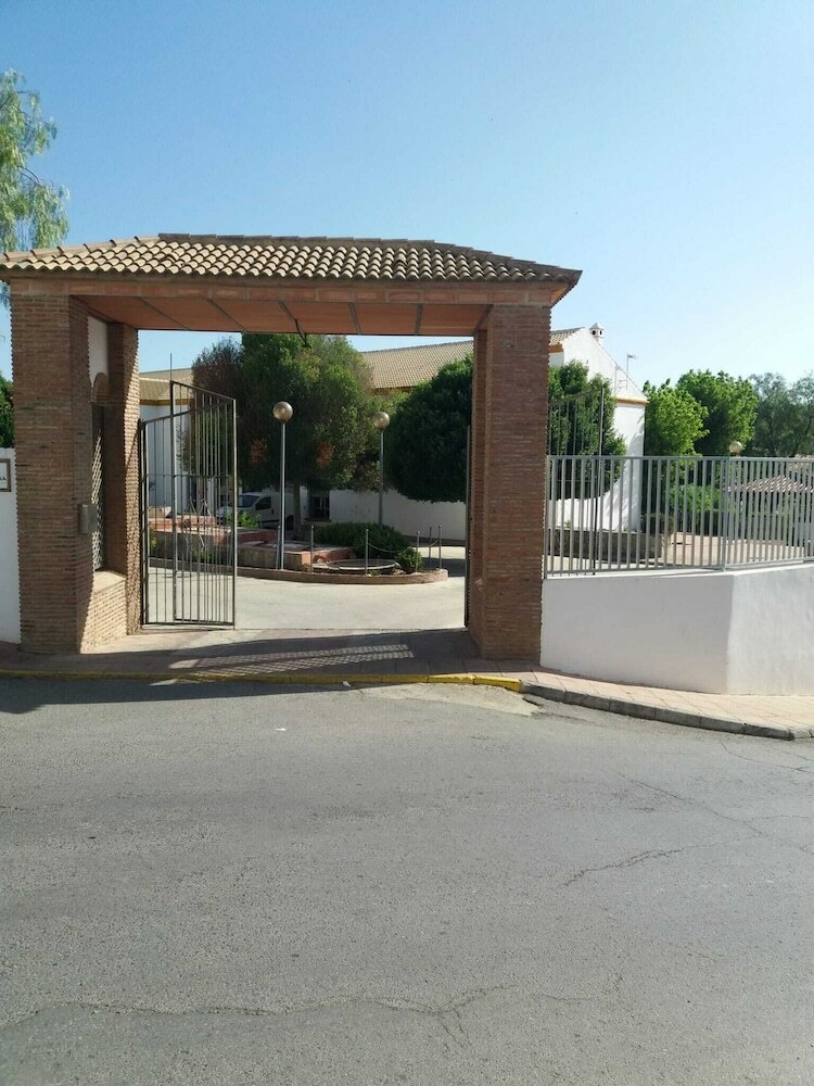 Hostal Albergue Al-jalid