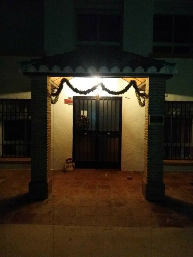 Hostal Albergue Al-jalid