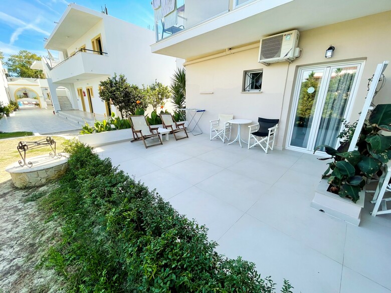Aparthotel Oasis Beach Club