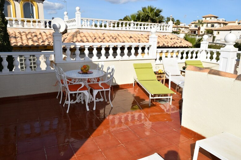 Upper Floor Apartment Semi-private Pool
