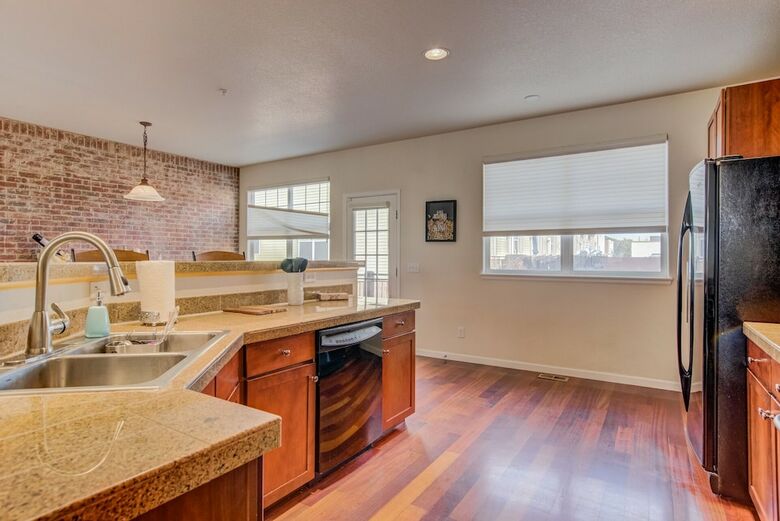 Apartamentos Urban Practicality! 3 Beds, Patios & Dog Friendly