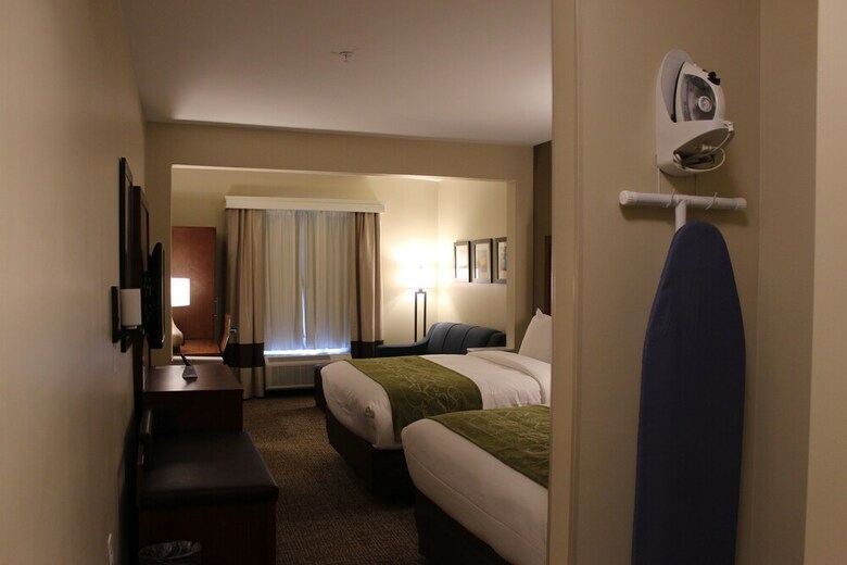 Hotel Comfort Suites Near Camp Lejeune