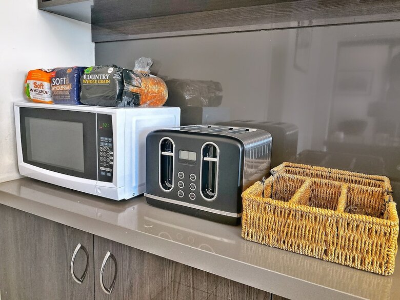 Commercial Hay Hotel