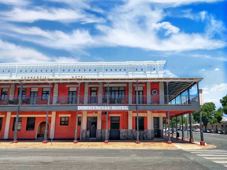 Commercial Hay Hotel