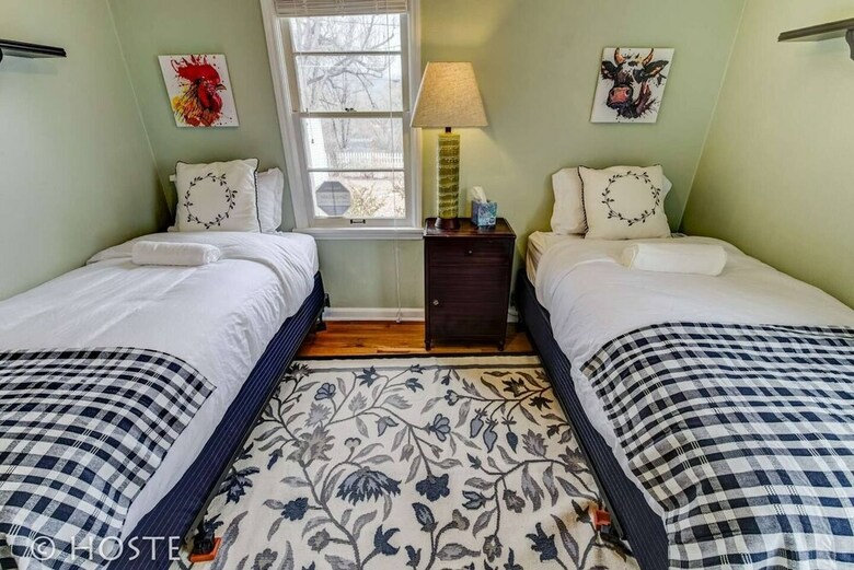 2brclassic Downtown Housebright & Charming