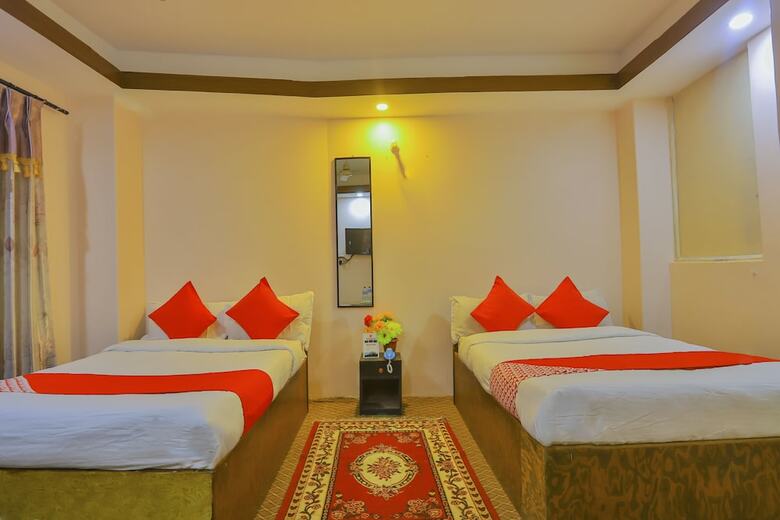 Oyo 656 Hotel Shree Guru