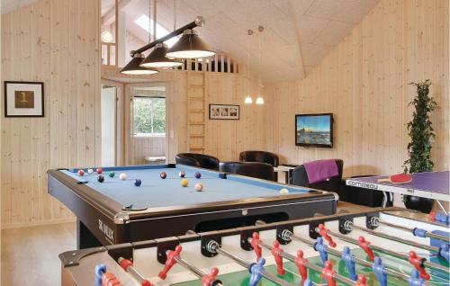 Holiday Home Kronens Have Tranek�r X