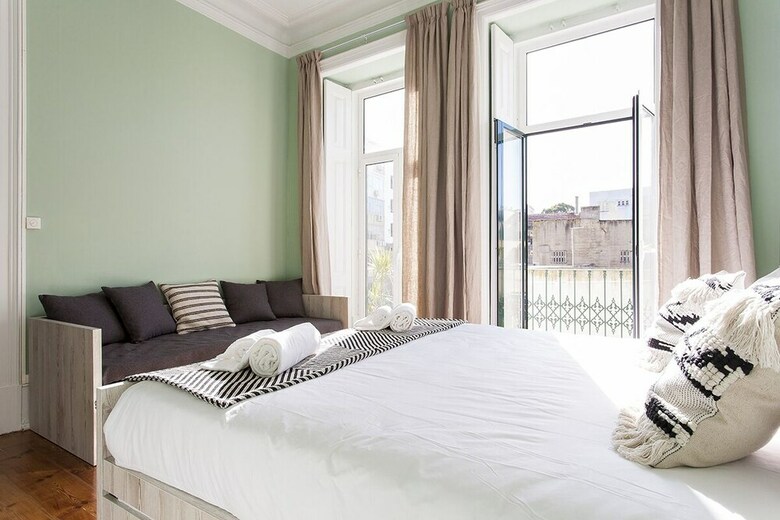 Blue & Green Apartment Rentexperience