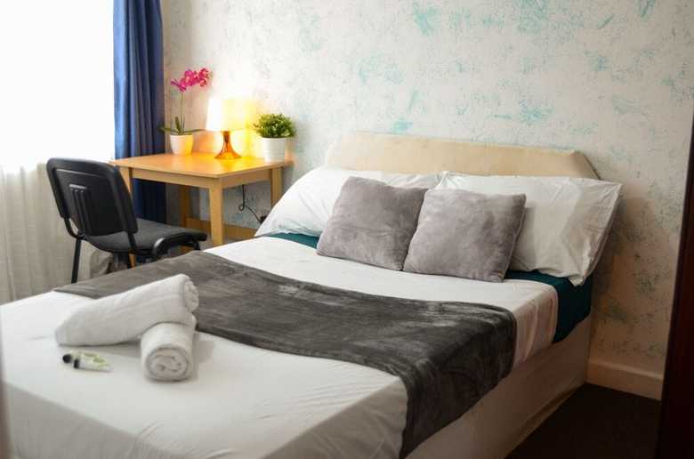 Hotel Donnington Bridge Road Rooms