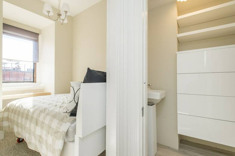 Boutique Apartments By The Upton Collection