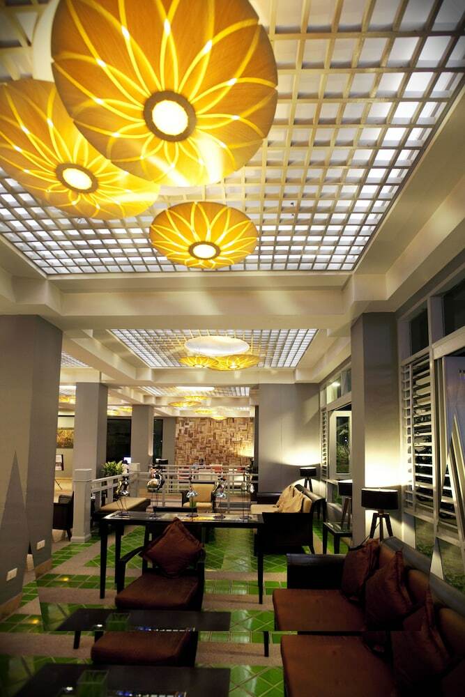 Lantana Pattaya Hotel & Resort