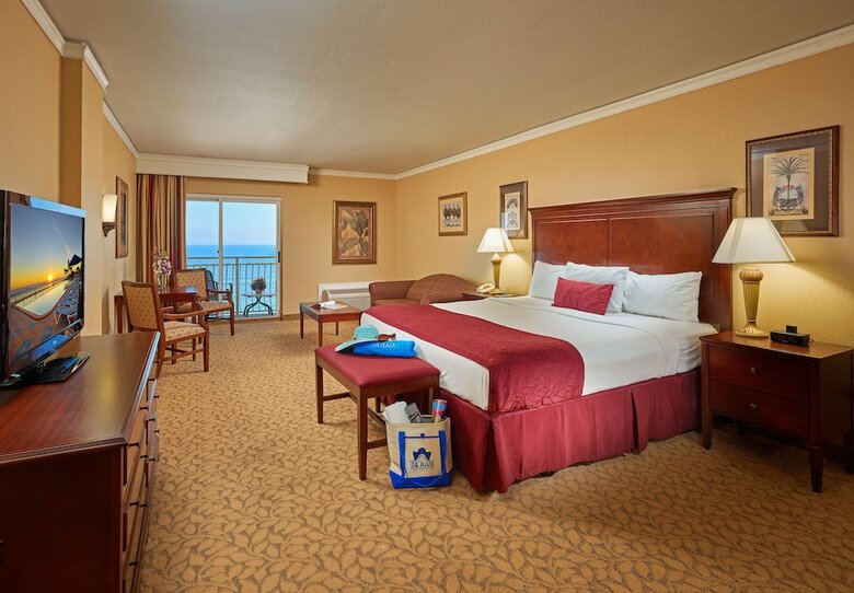 Hotel Plaza Resort & Spa