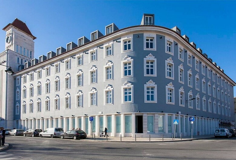 Downtown Market Studio Apartment Rentexperience
