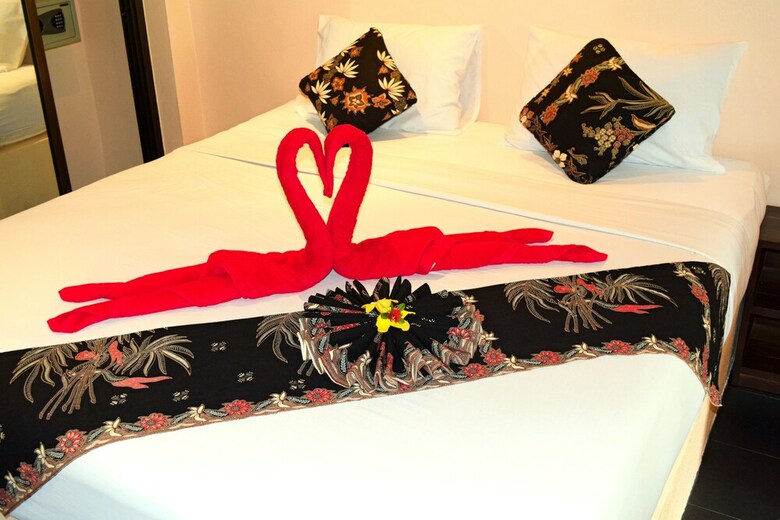 Hotel Lanta Pearl Beach Resort