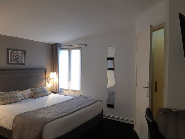 Hotel Aerotel L?�tape Du Silence