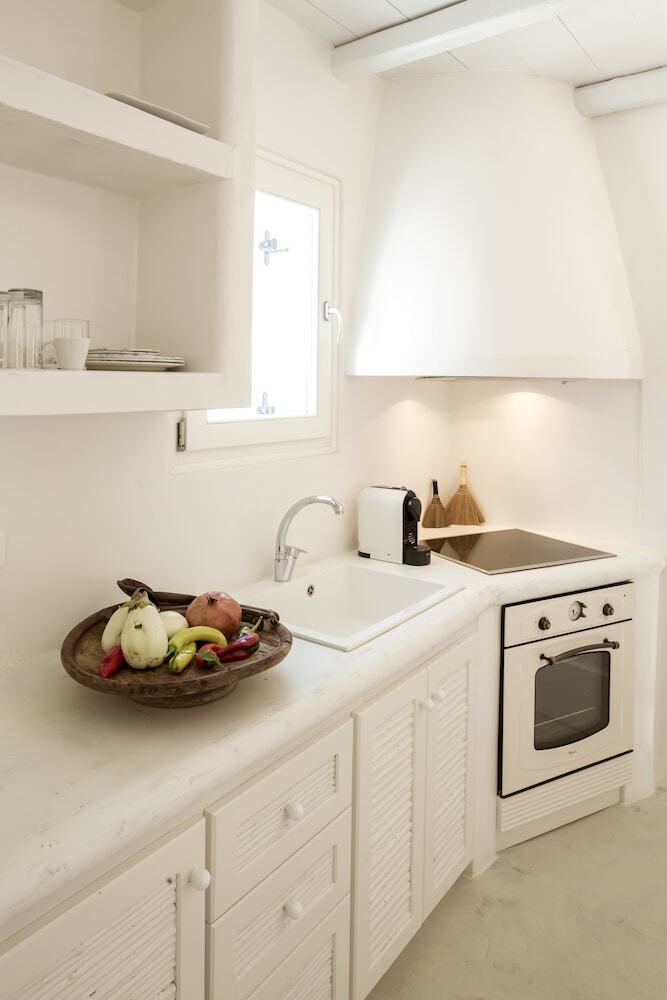Hotel Naxian Collection