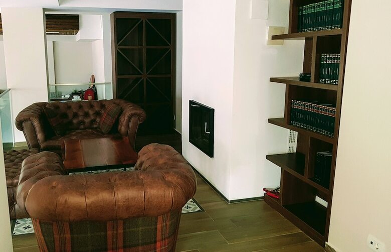 Hotel Varful Cu Dor