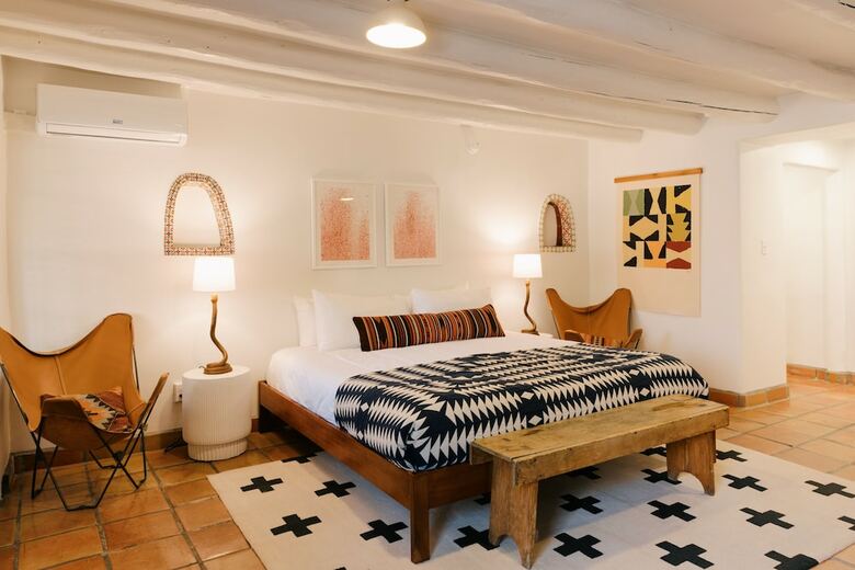 Pueblo Bonito Bed And Breakfast Inn