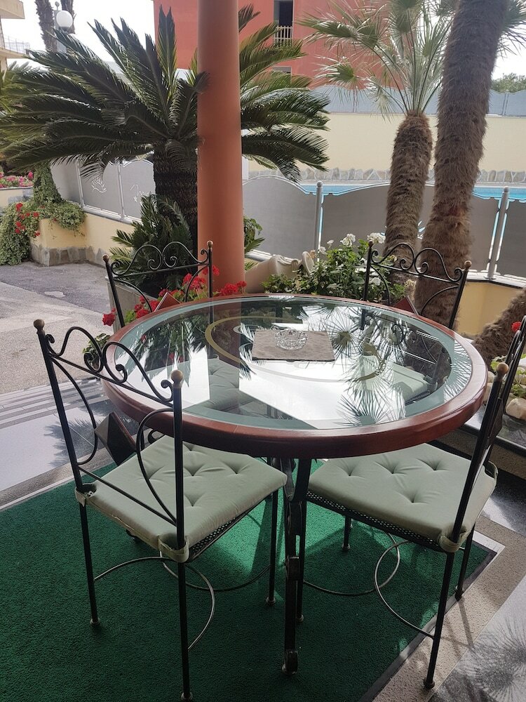 Hotel Mirage