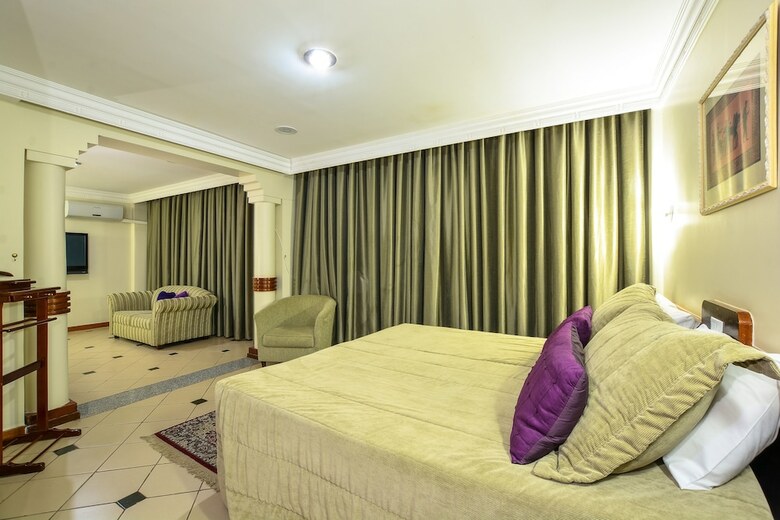 Umuarama Plaza Hotel