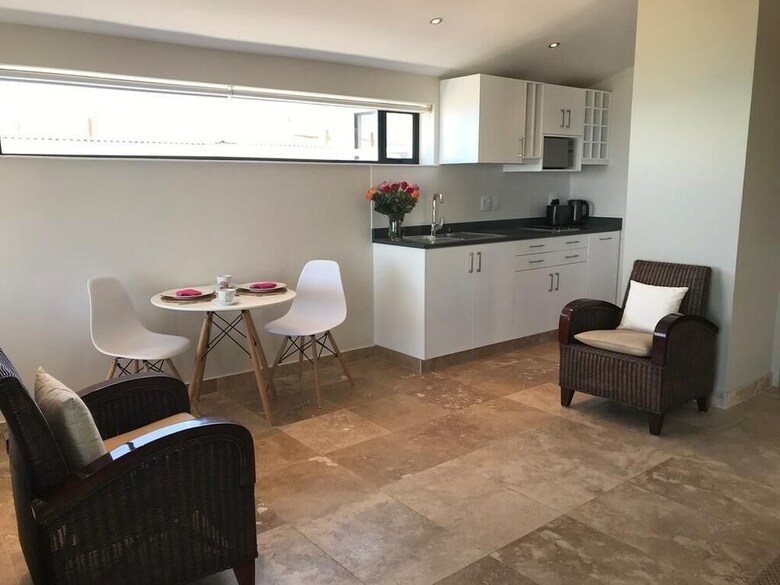 Apartamentos 51 On Camps Bay