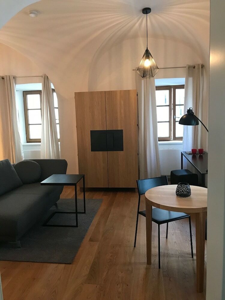 Baronhaus Aparthotel & Suites