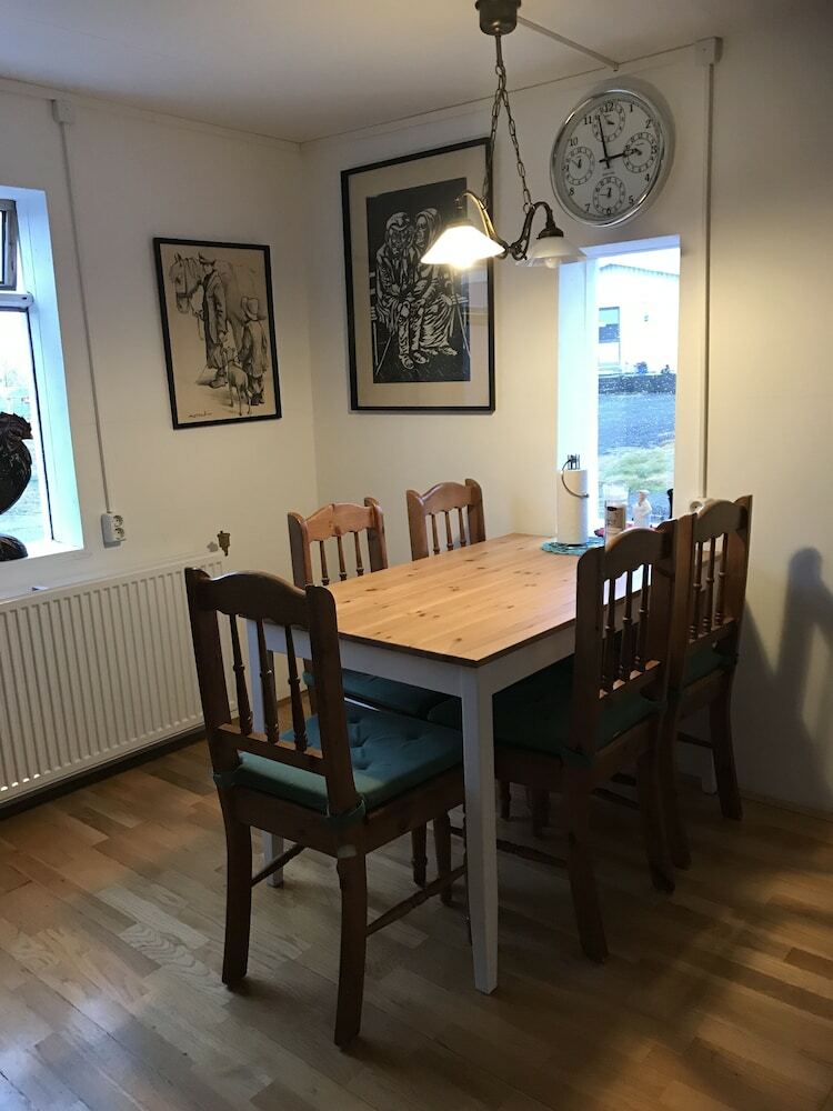 Hotel �sahraun Guesthouse