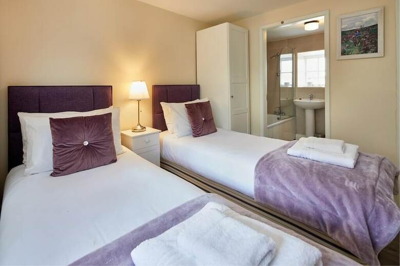 Hotel White Horse Farm Inn