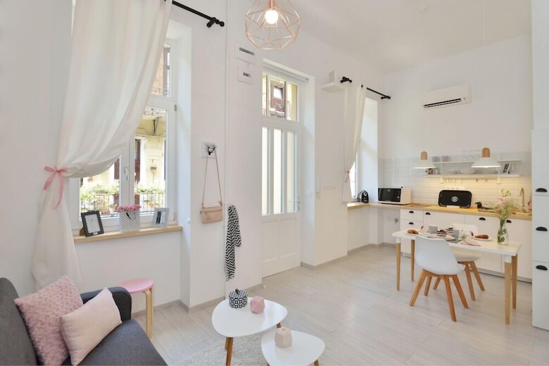 Klauzal 33 Apartment I.