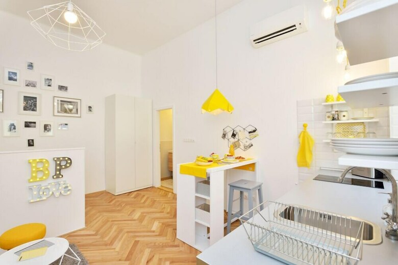 Klauzal 33 Apartment Ii.