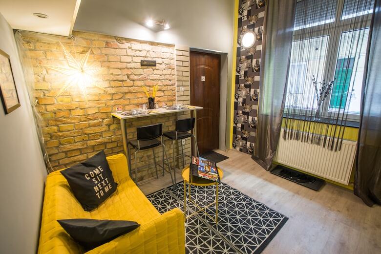 Kertesz 27 Apartment I.