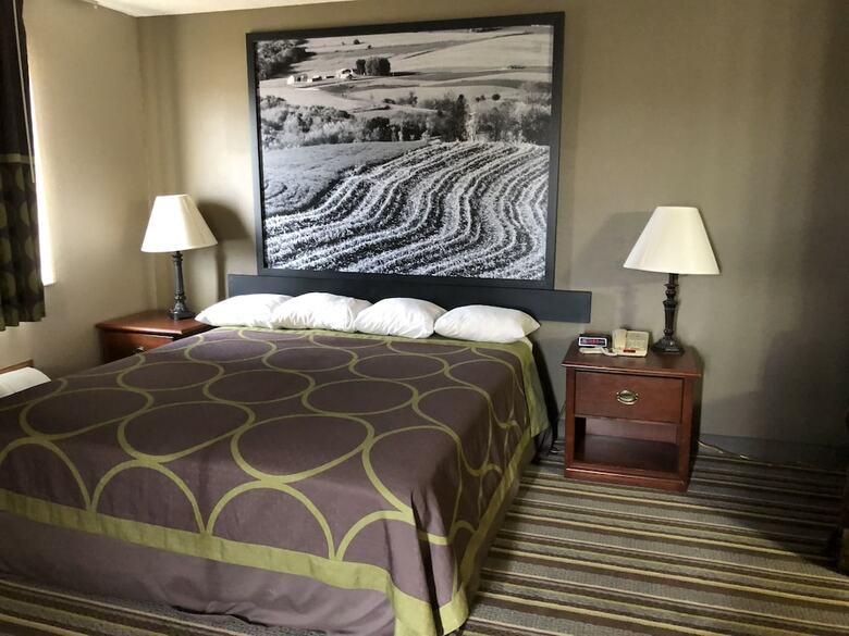 Hotel Super 8 By Wyndham Anamosa Ia
