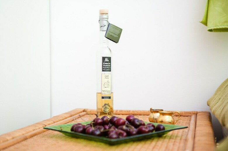 Szentharomsag 4 Apartment