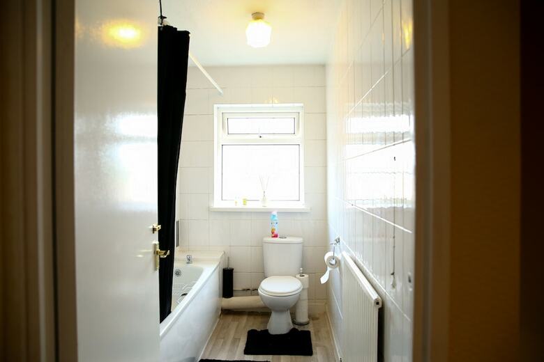 Central Luton Cozy Home