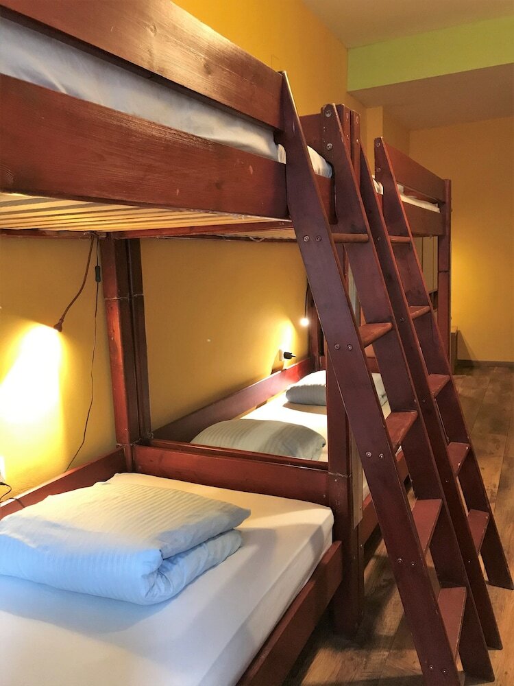 Hostal Bazar Hostel
