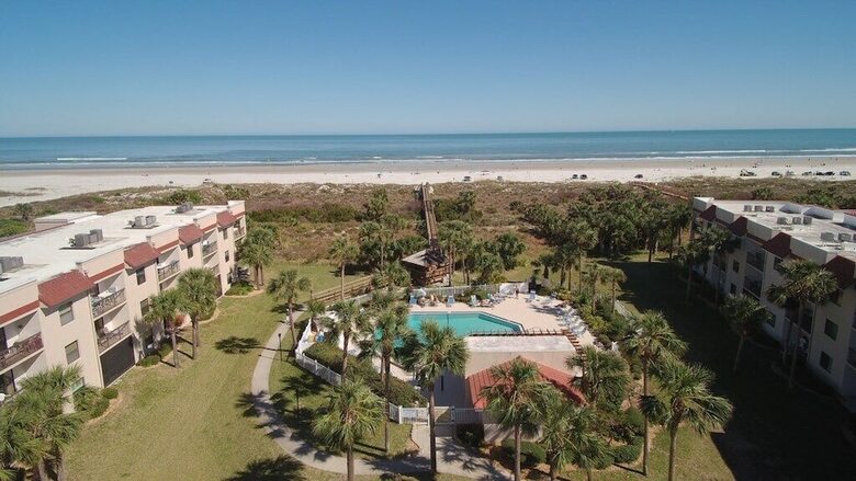 2 Bed, 2 Bath, Upgraded, Pool View - Ocean Village Club E35