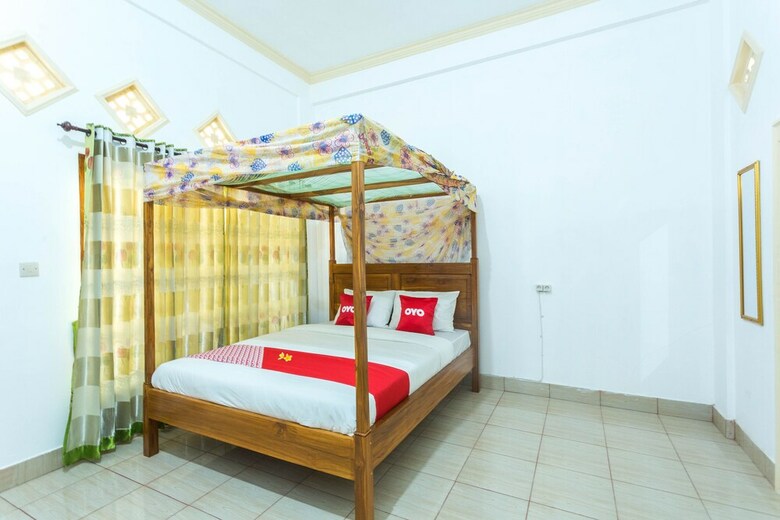 Hostal Oyo 1895 Lamancha Homestay