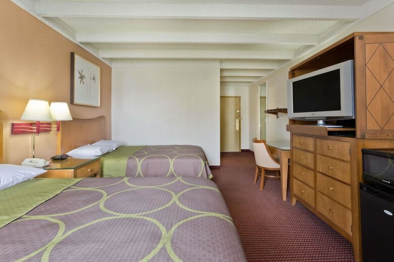 Motel Super 8 By Wyndham Melbourne