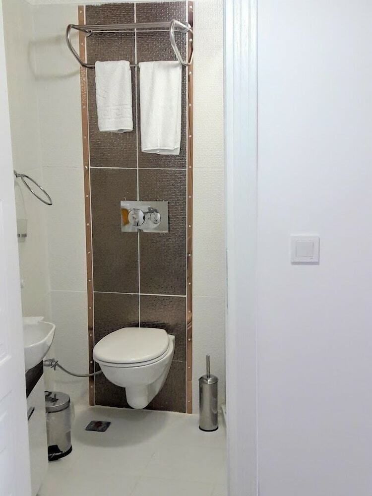 Golden Life Apart Otel