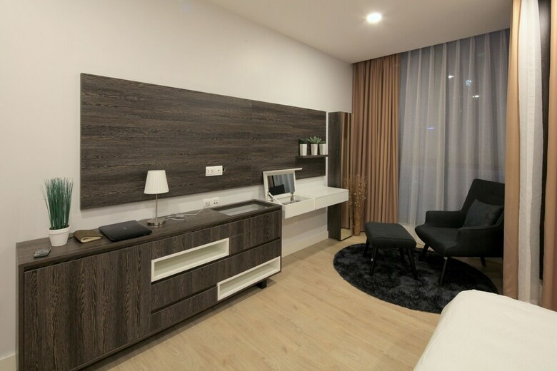 Sophie Lancaster Hanoi Apartment