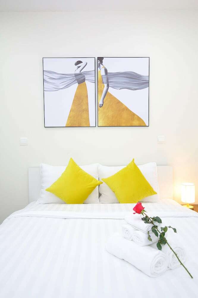 Sophie Lancaster Hanoi Apartment