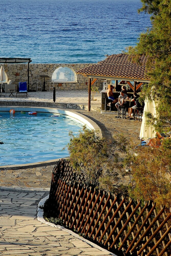 Lassion Golden Bay Hotel & Resort